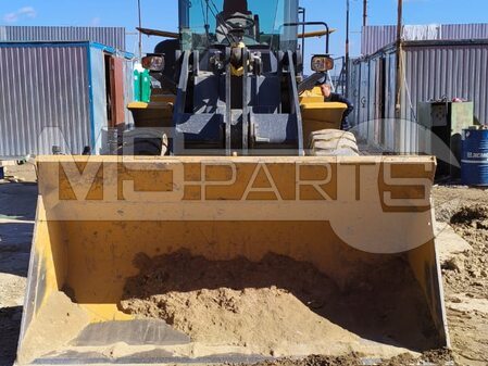Техническое обслуживание фронтального погрузчика XCMG LW330RU - 3